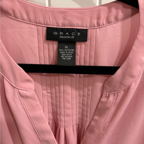 Pink blouse - Picture 2 of 3